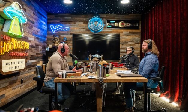 Joe Rogan Experience #2251 – Rick Perry & W. Bryan Hubbard