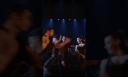 Sexy Is Back as Chicago ‘The Musical’ Returns to