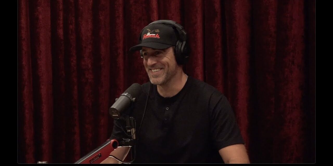 Joe Rogan Experience #2325 – Aaron Rodgers