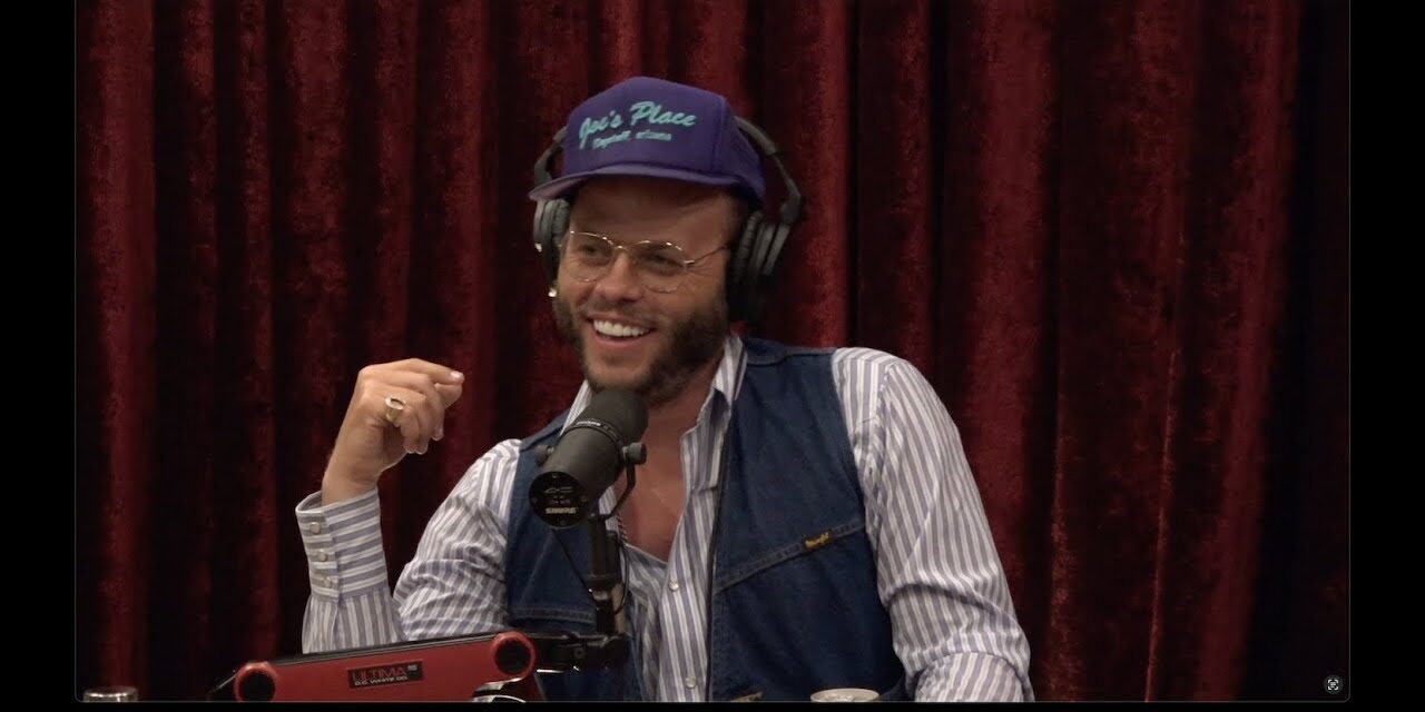 Joe Rogan Experience #2340 – Charley Crockett