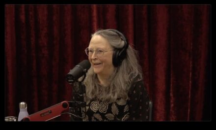 Joe Rogan Experience #2360 – Caroline Fraser