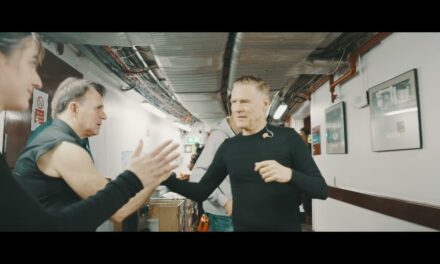 Bryan Adams | Roll with the Punches Tour | Live