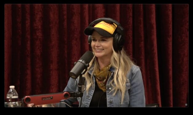 Joe Rogan Experience #2402 – Miranda Lambert
