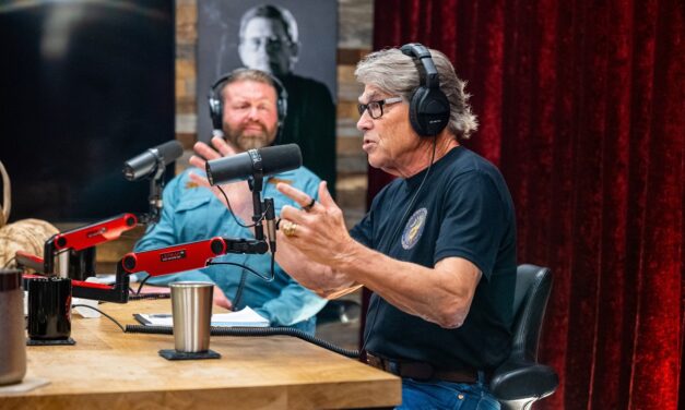 Joe Rogan Experience #2477 – Rick Perry & W. Bryan Hubbard