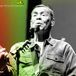 UB40 - TIDAL WAVE